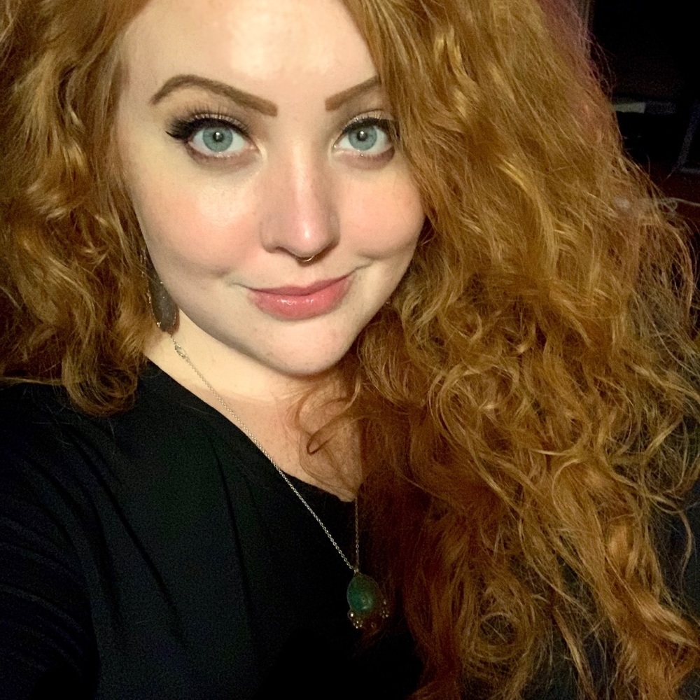 Meet your Posher, Alisa